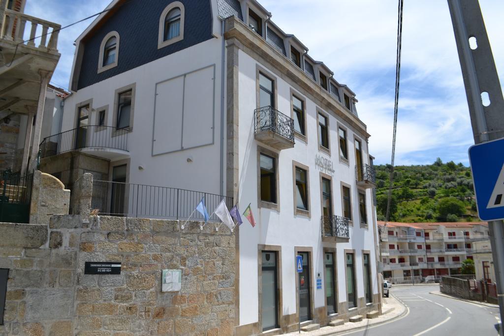 Hotel Comercio Resende Buitenkant foto