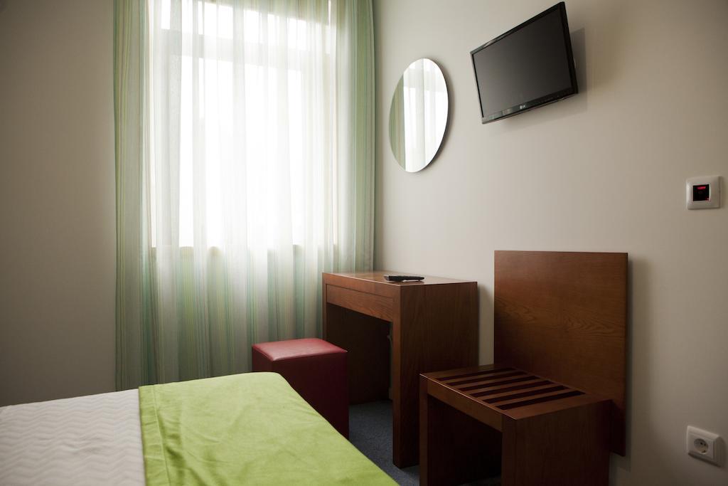 Hotel Comercio Resende Buitenkant foto