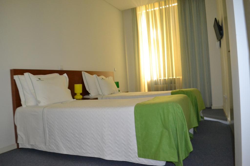 Hotel Comercio Resende Buitenkant foto